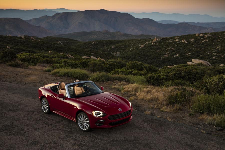  Fiat 124 Spider Lusso (348) 2016 года  (NA) (фото 36 из 43)